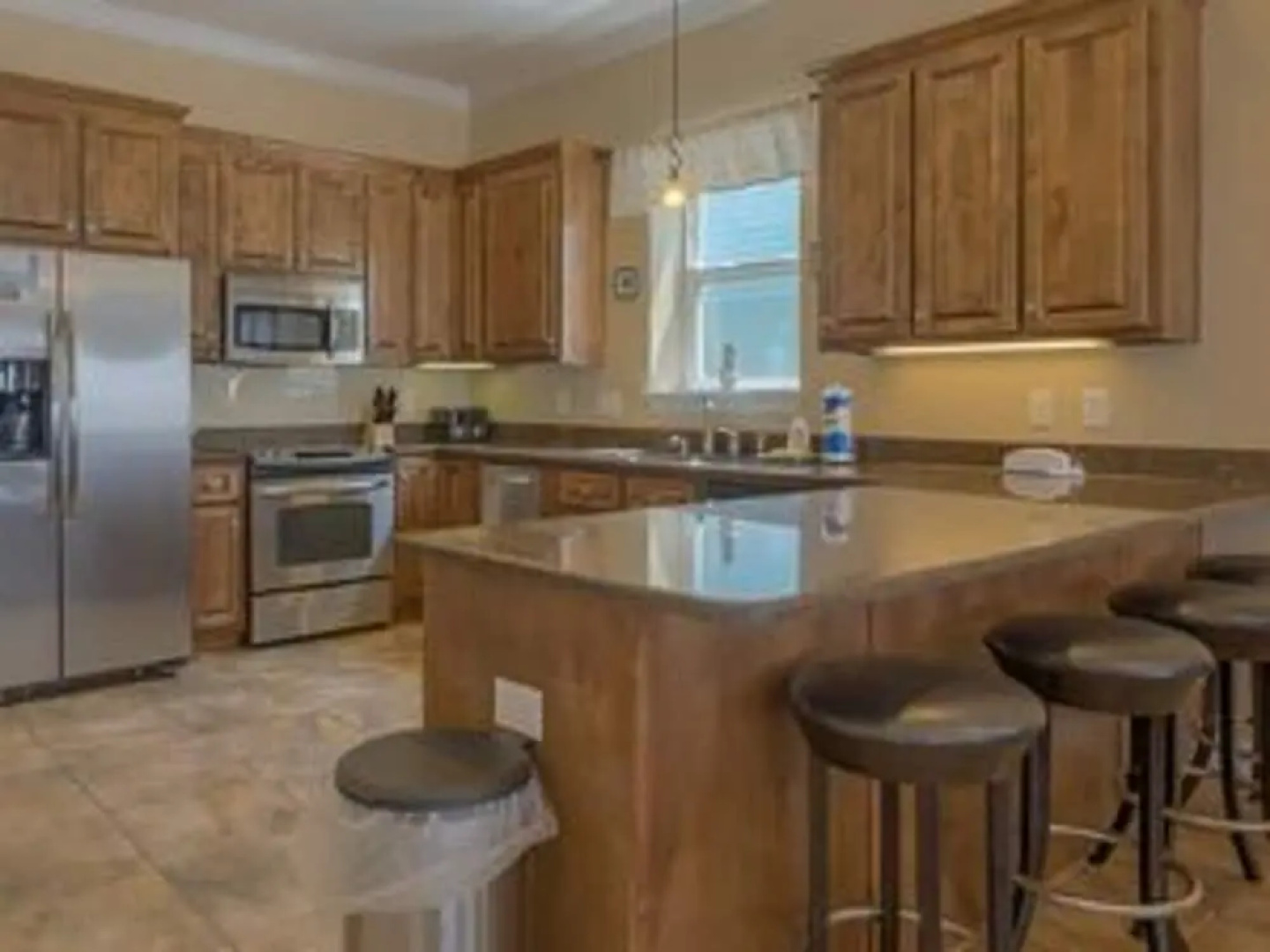 Beach Estate West by Meyer Vacation Rentals