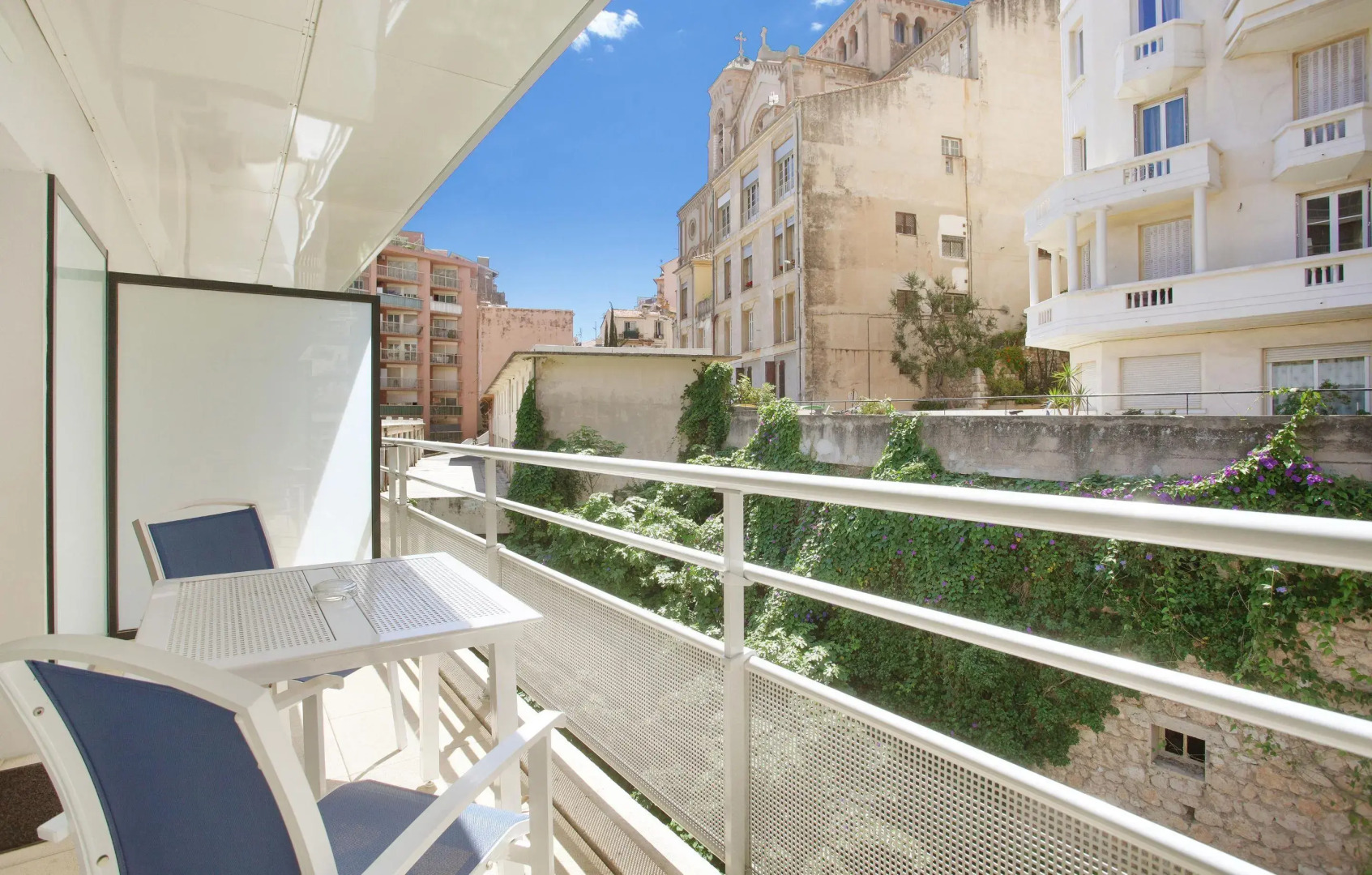 Appart'Hotel Odalys Les Hauts De La Principaute