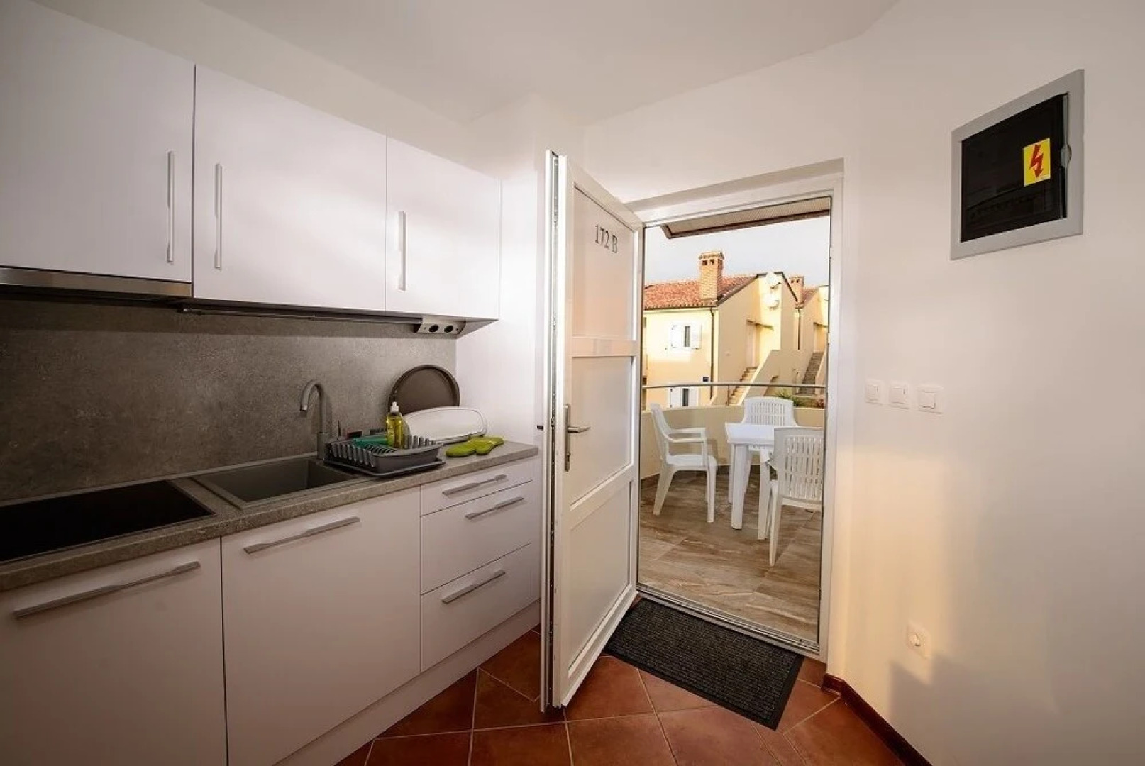 Plavo Nebo Oleander Apartments