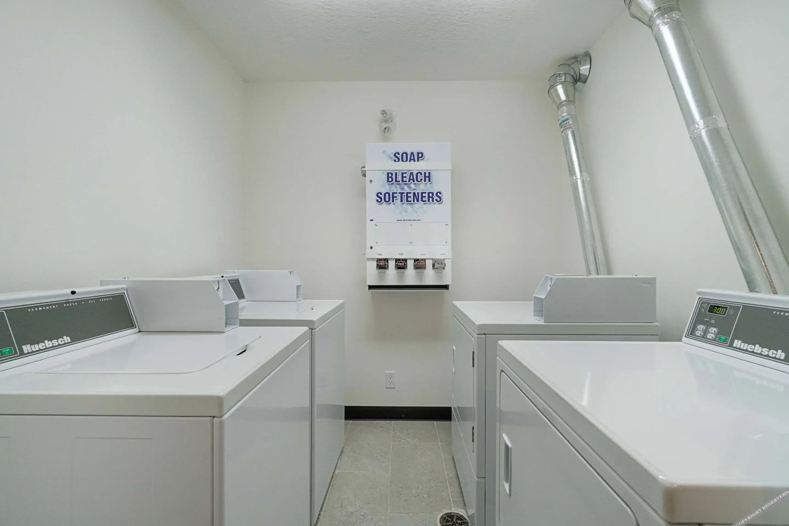 Studio 6-Bruderheim, AB