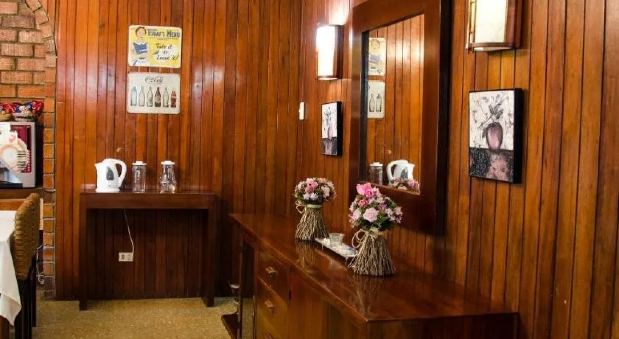 Hotel Manakin