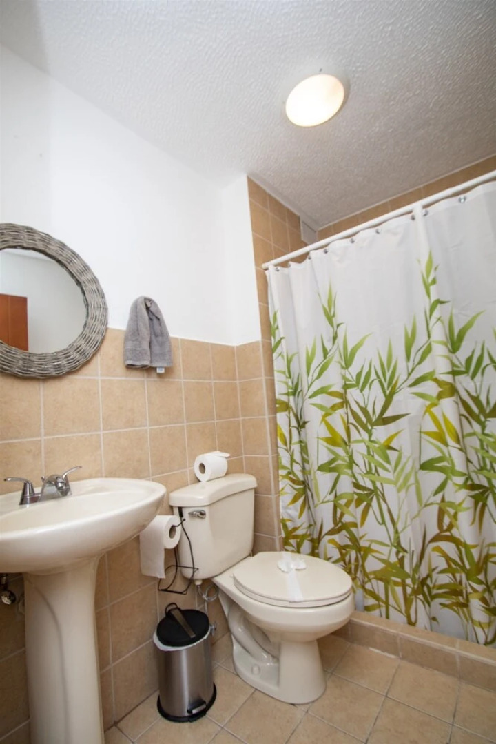 Costa Linda Condominiums