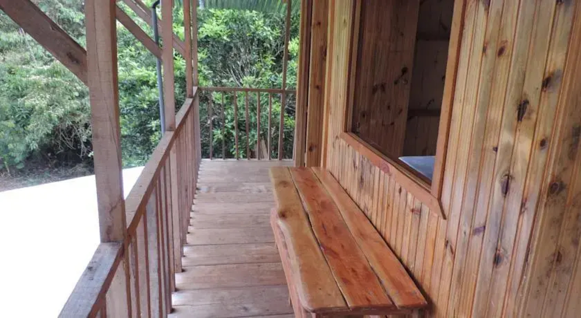Luna Azul Ecolodge