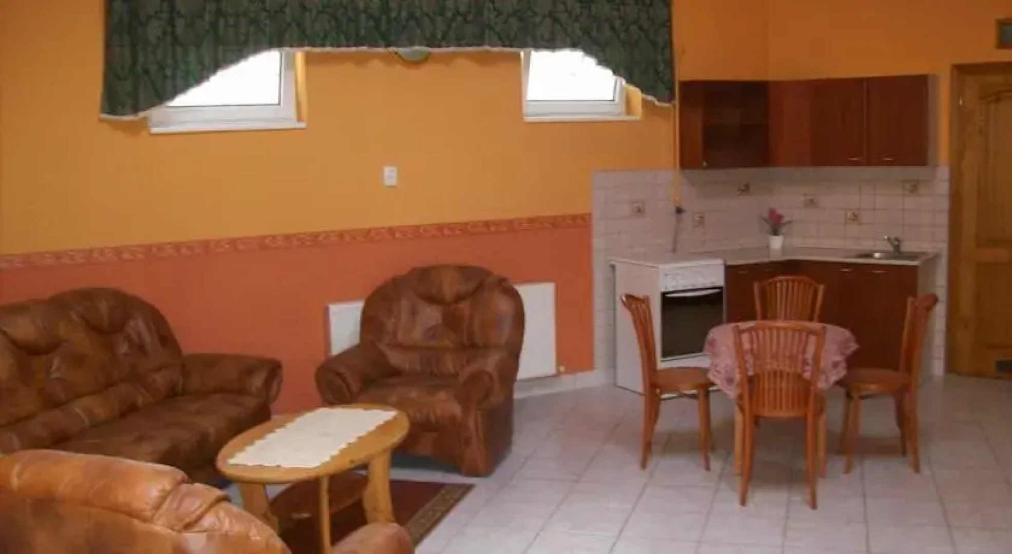 Aqua Azur Guesthouse