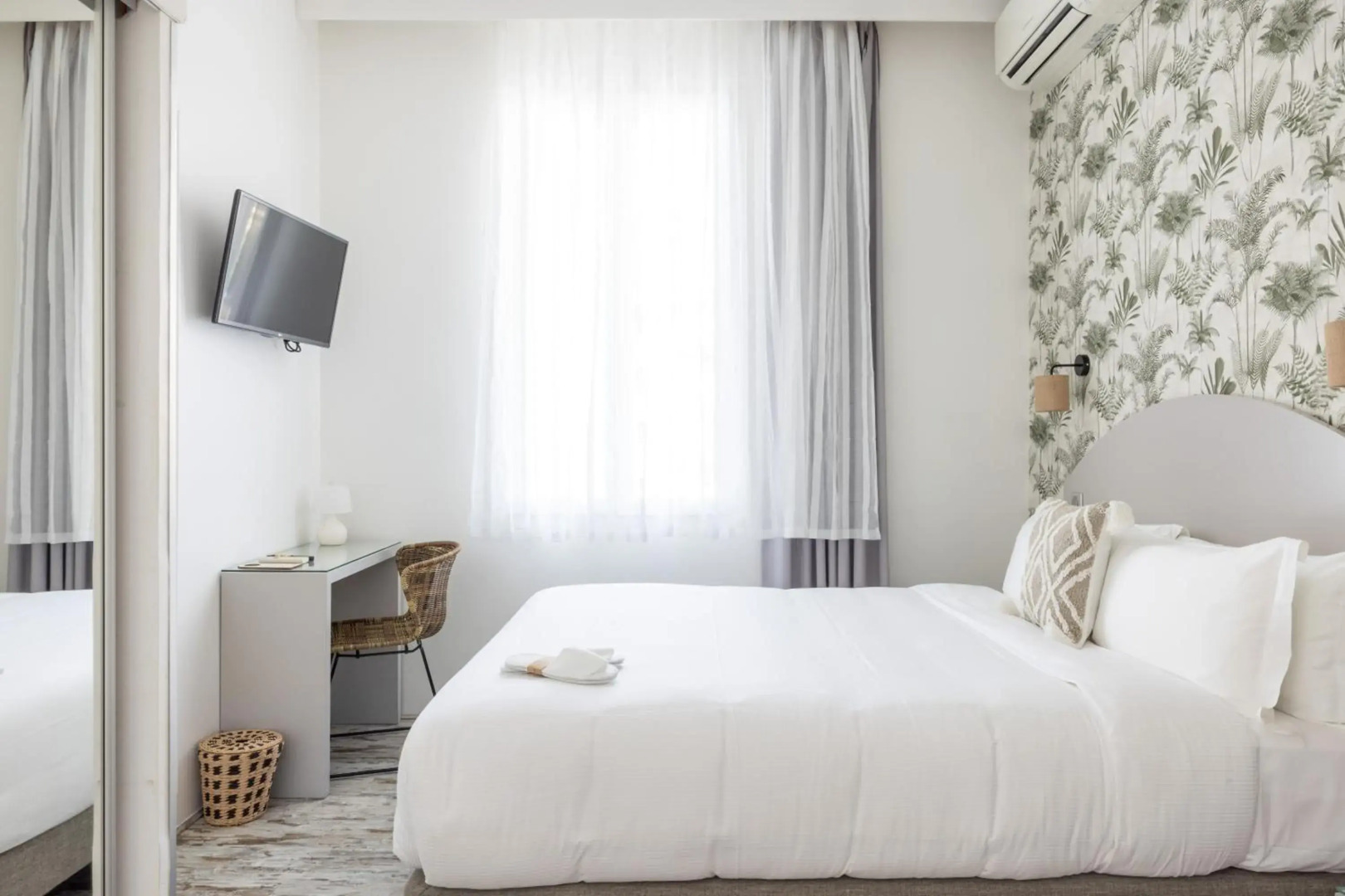 Hotel La Villa Juan Beach