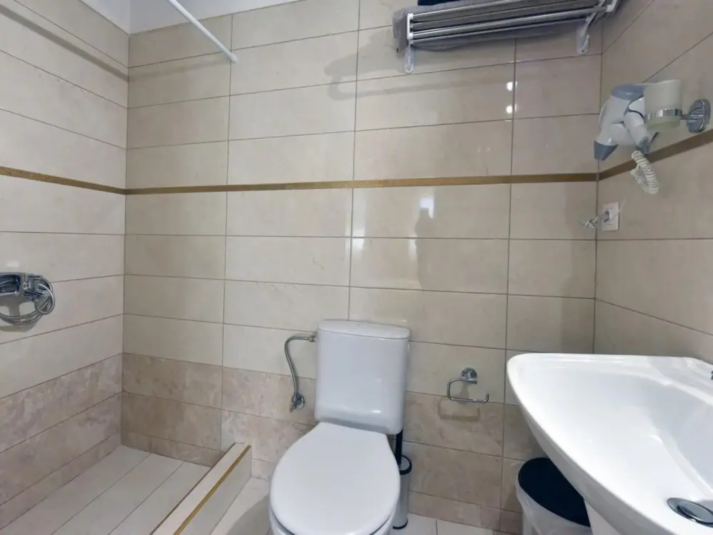 Elina Studios 2 by Travelpro Services- Nea F