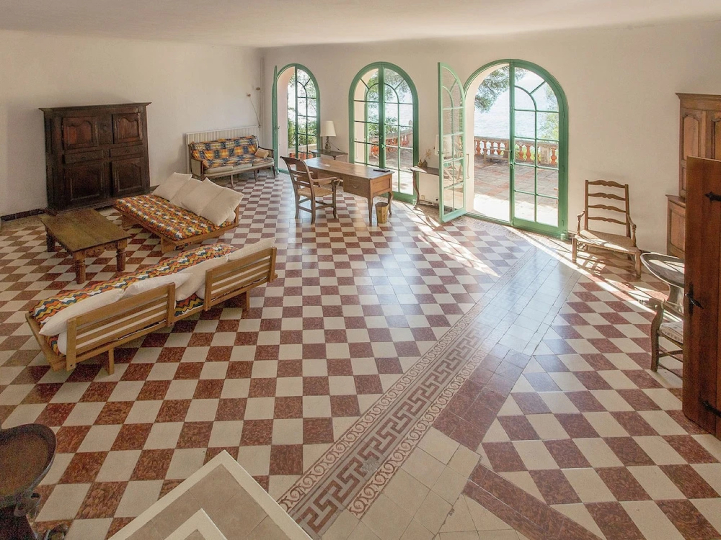 Beautiful Villa in Rayol-Canadel-sur-Mer near Sea