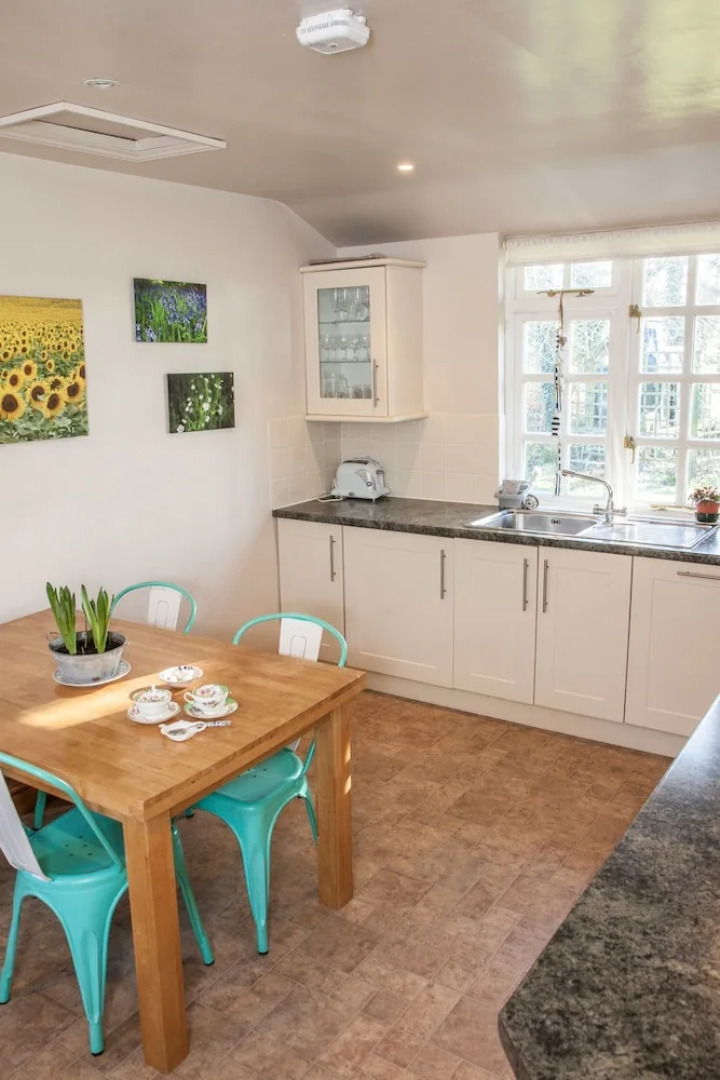 West End Flower Farm Bed and Breakfast