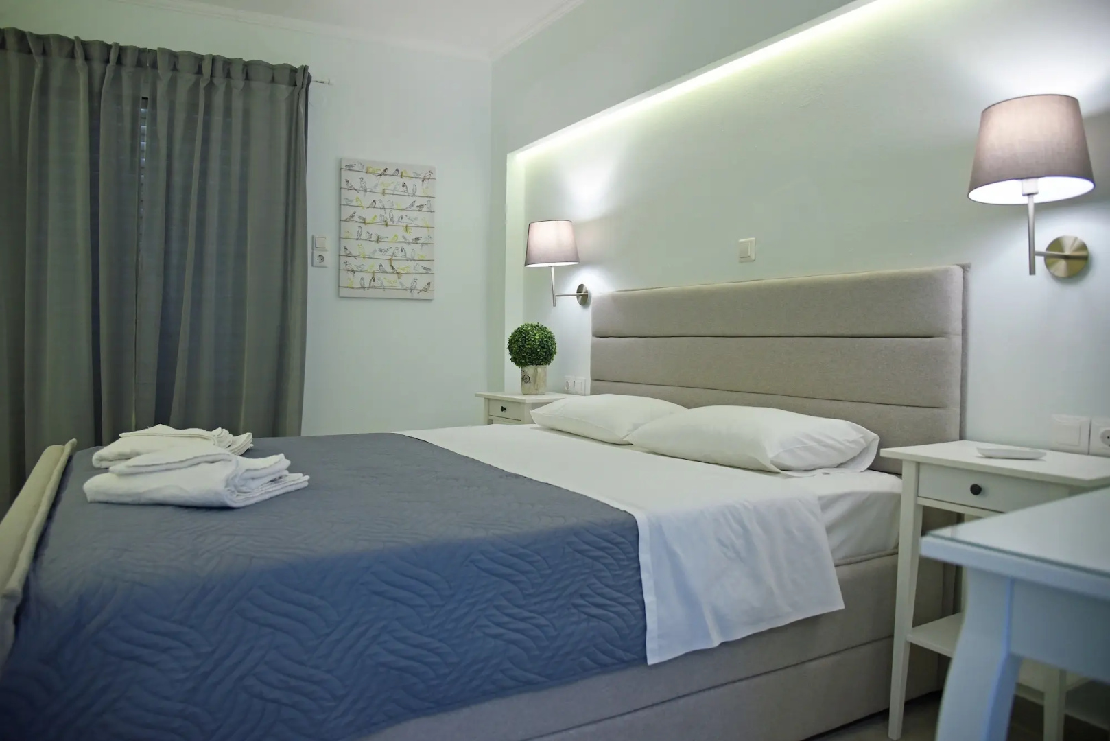 Castello Apartments