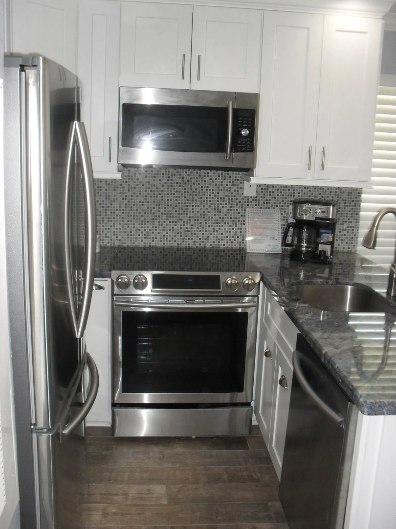 Seascape Deluxe Beach Condos by A B Sea Rentals