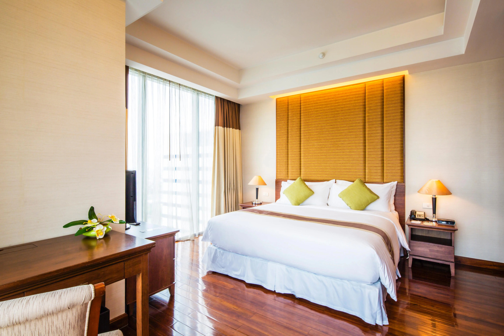 Отель Column Bangkok Hotel