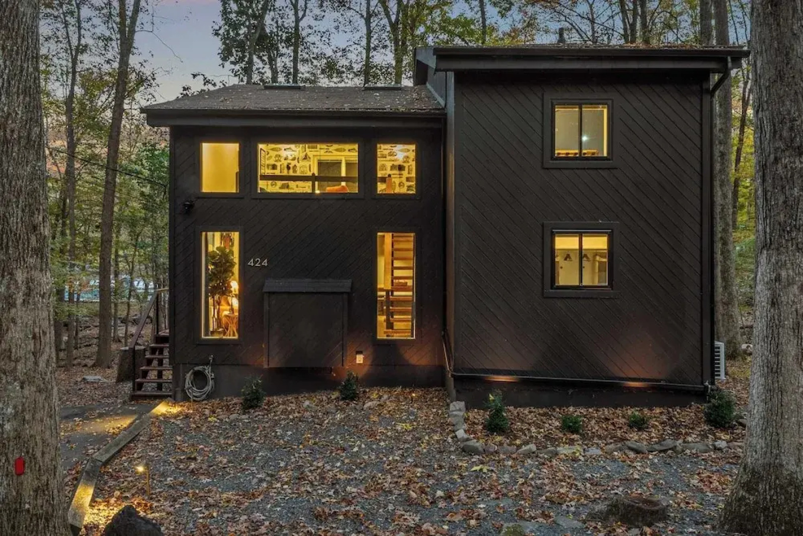 Hot Tub, Lake Access + Community Amenities Somerset Lodge by Avantstay