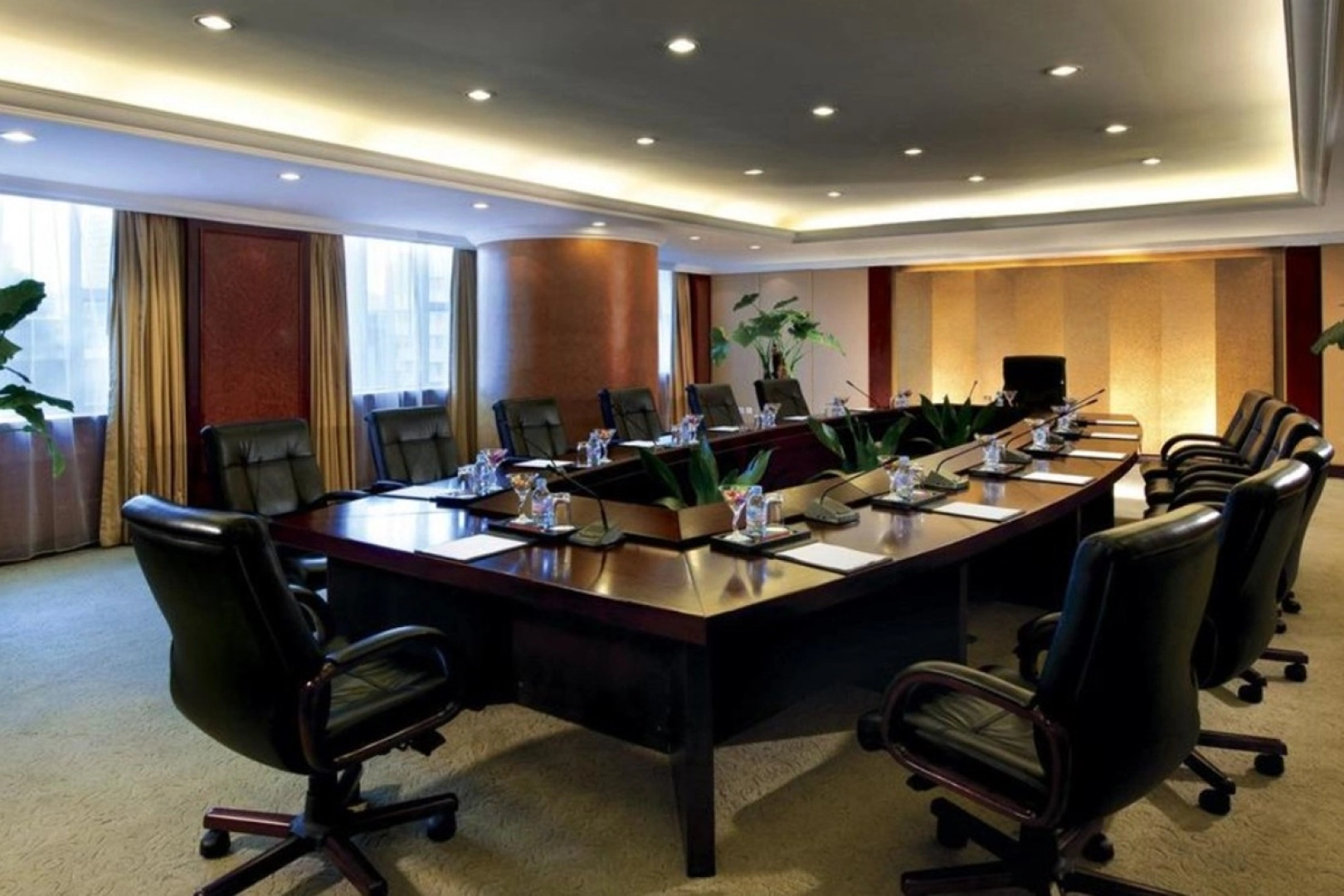 Howard Johnson Plaza by Wyndham Guiyang