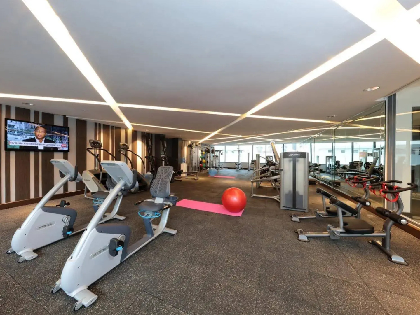 Makati Diamond Residences