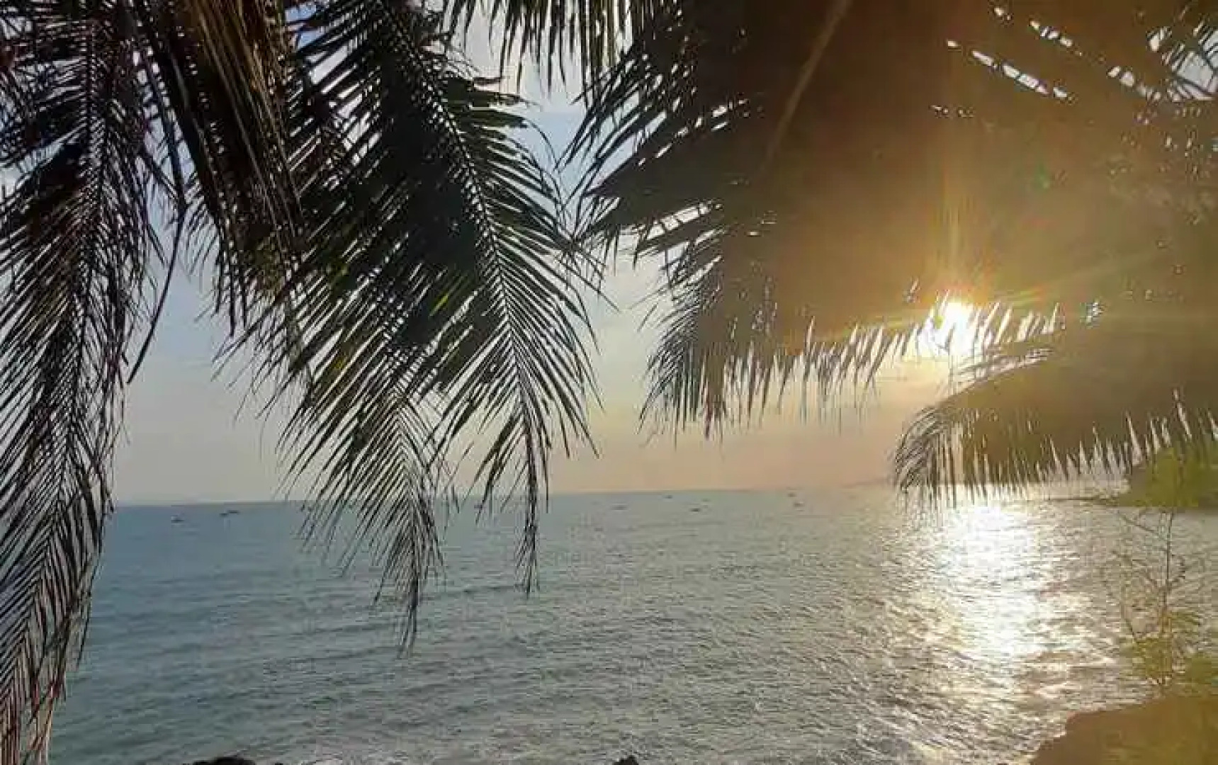 Bayu Amrta Hotel & Restaurant