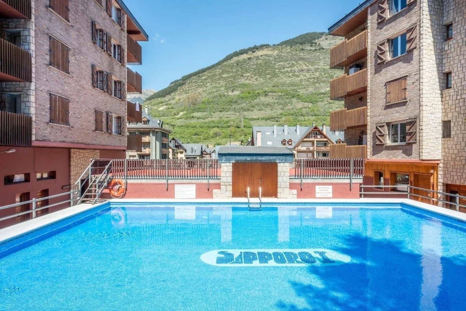 HOMEnFUN Saporo Baqueira