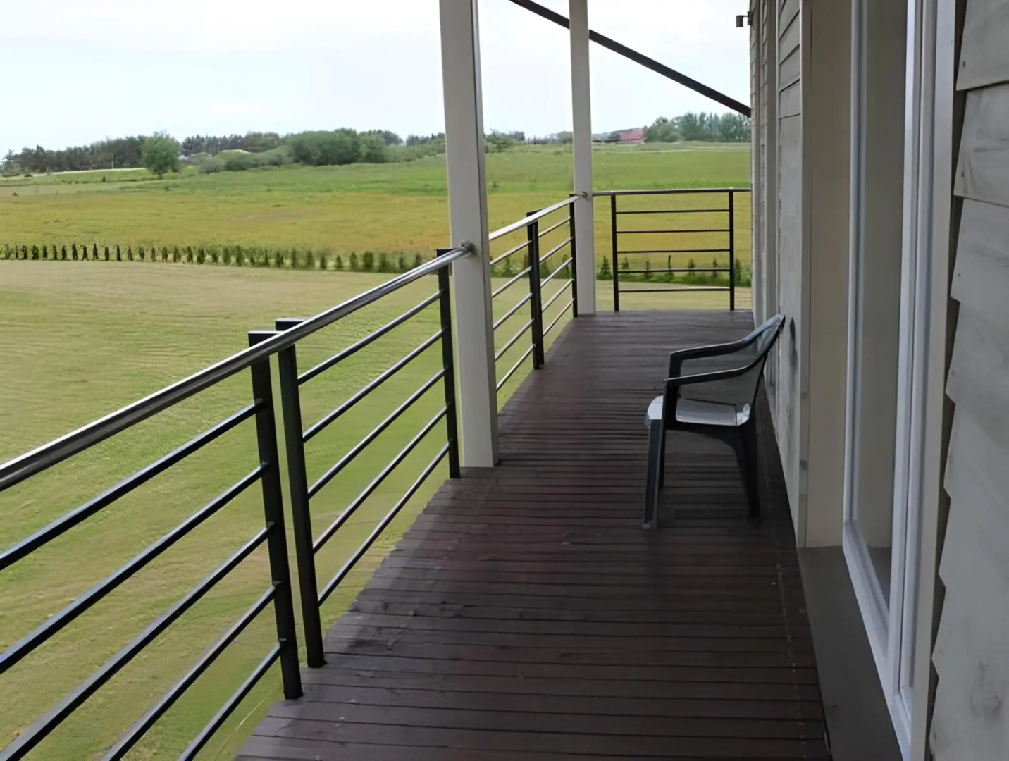 Beach Guesthouse Lenkas