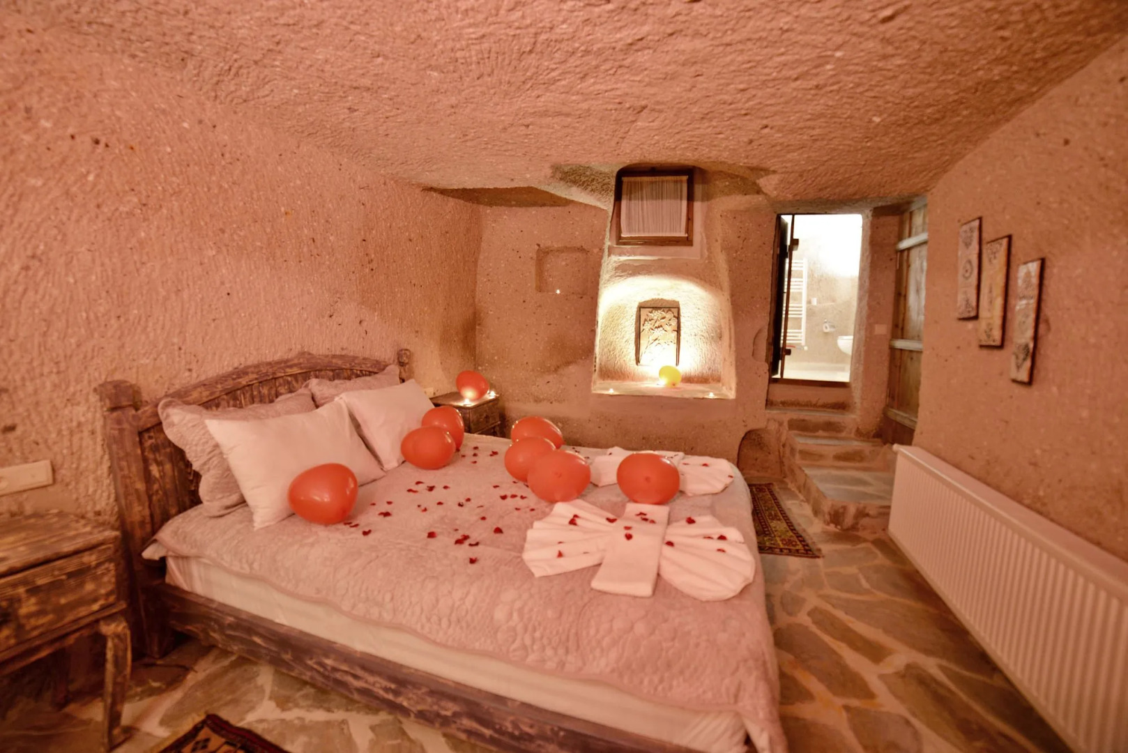 Valley Inn Cave Hotel