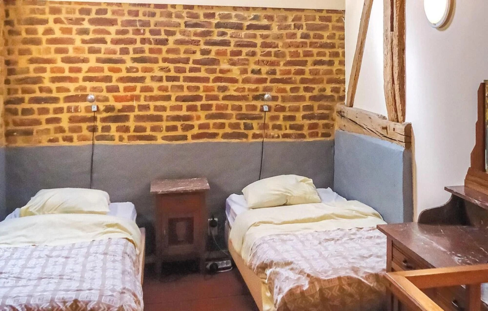 Cour D´aix - App. 14