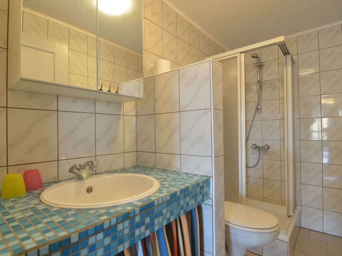 Group House With 3 Apartment for Family