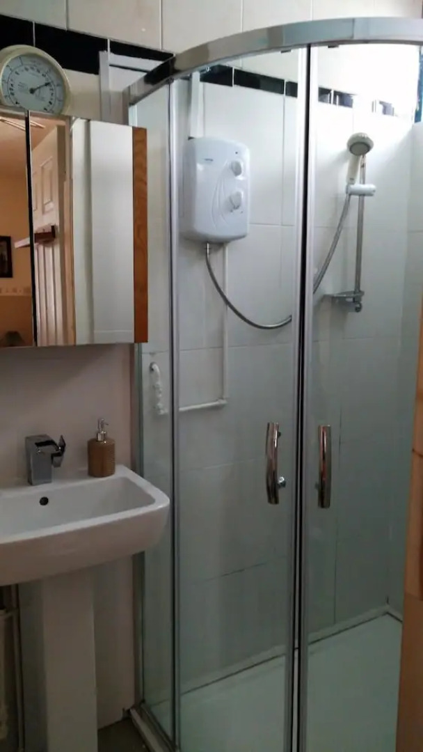 All Seasons Guest House