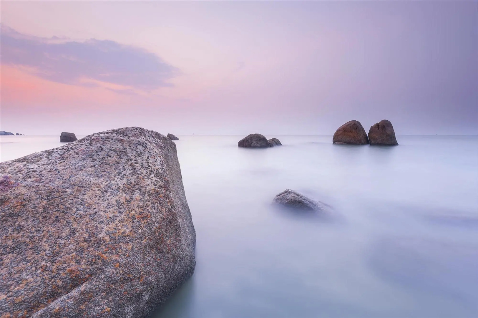 Imperium Residence / swiss bell sea view with pool