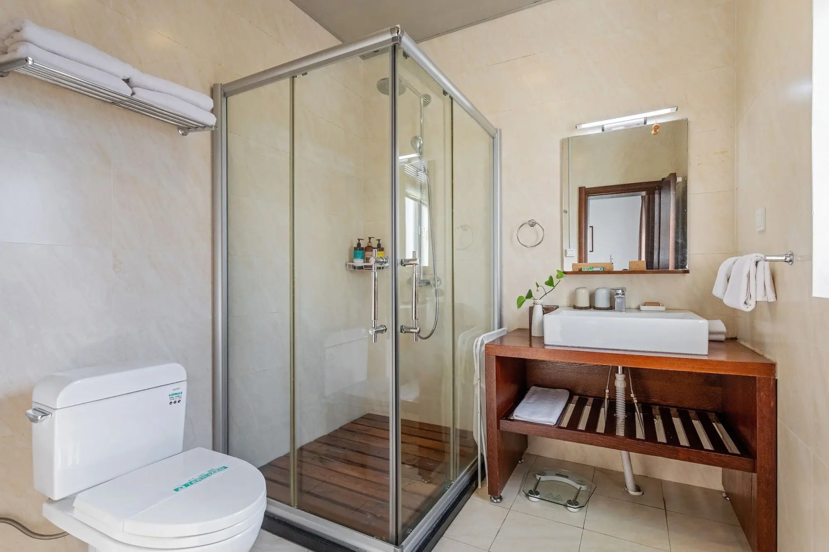 Dali Yanqingshanju Inn