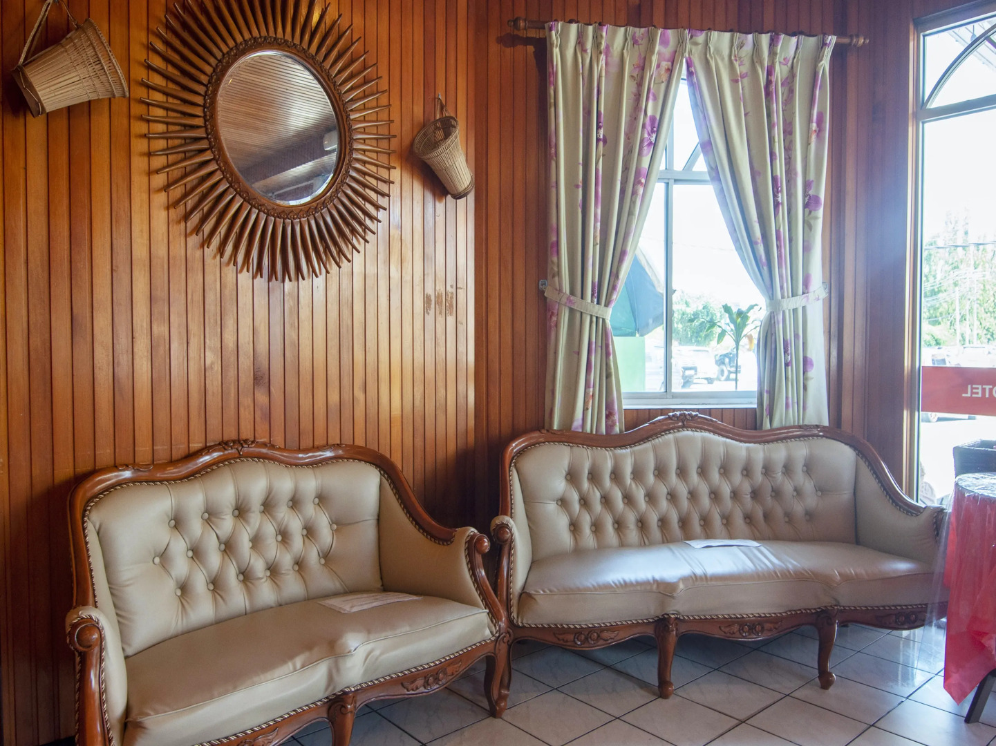 Kristal Hotel by OYO