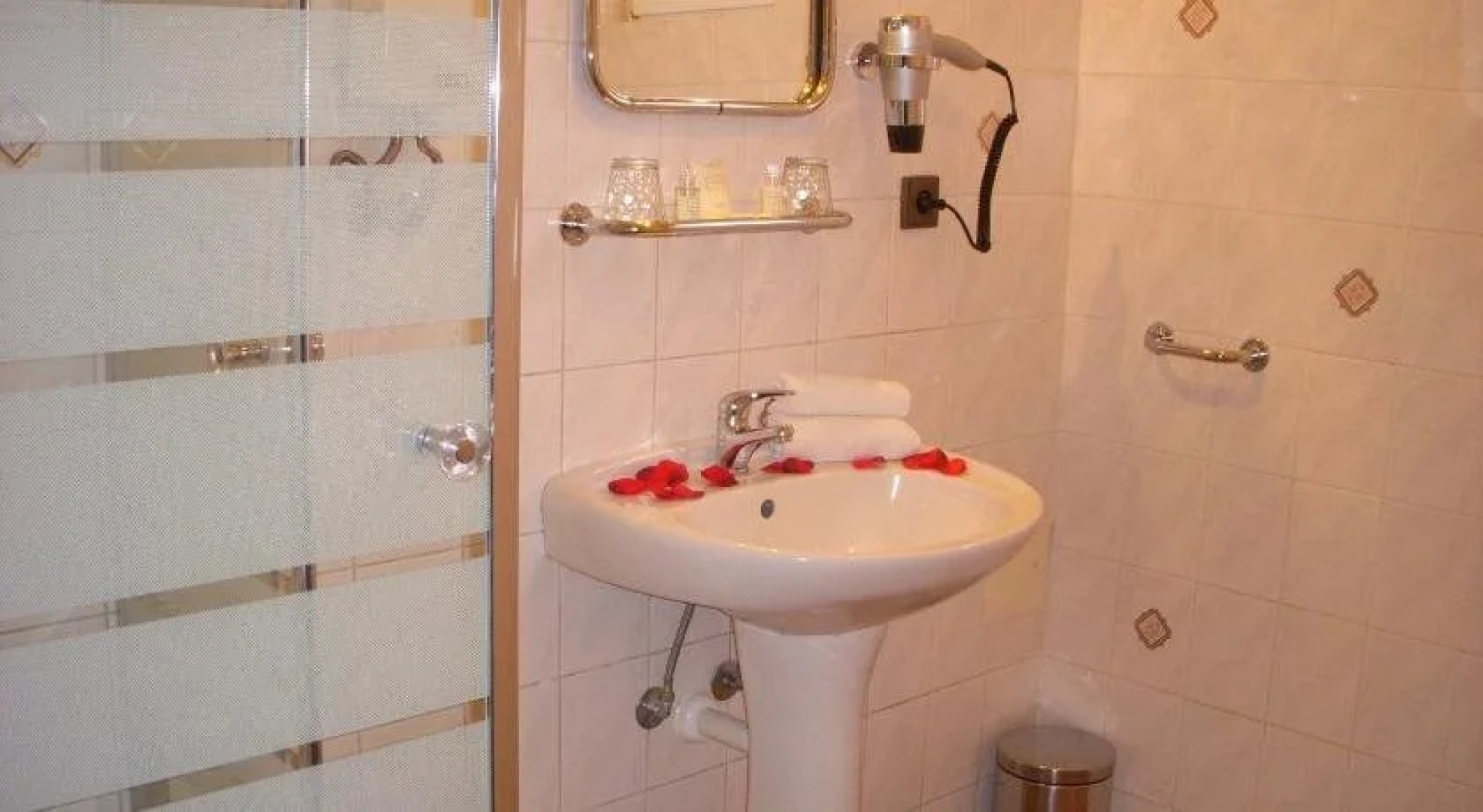 Rezidence Fami De Luxe Design