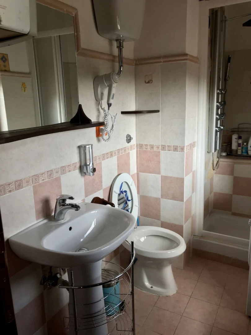 La Punta Dell'Iceberg