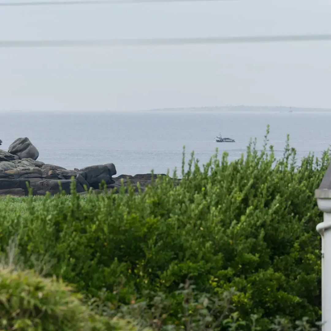 Pretty House on the Edge of the Gr34 Near the sea