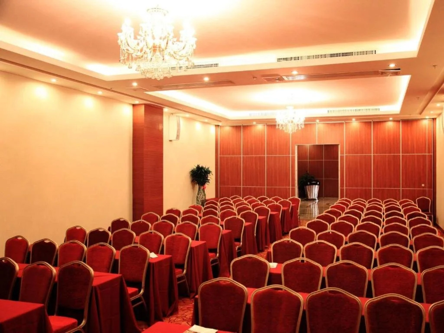 Li Tai International Hotel