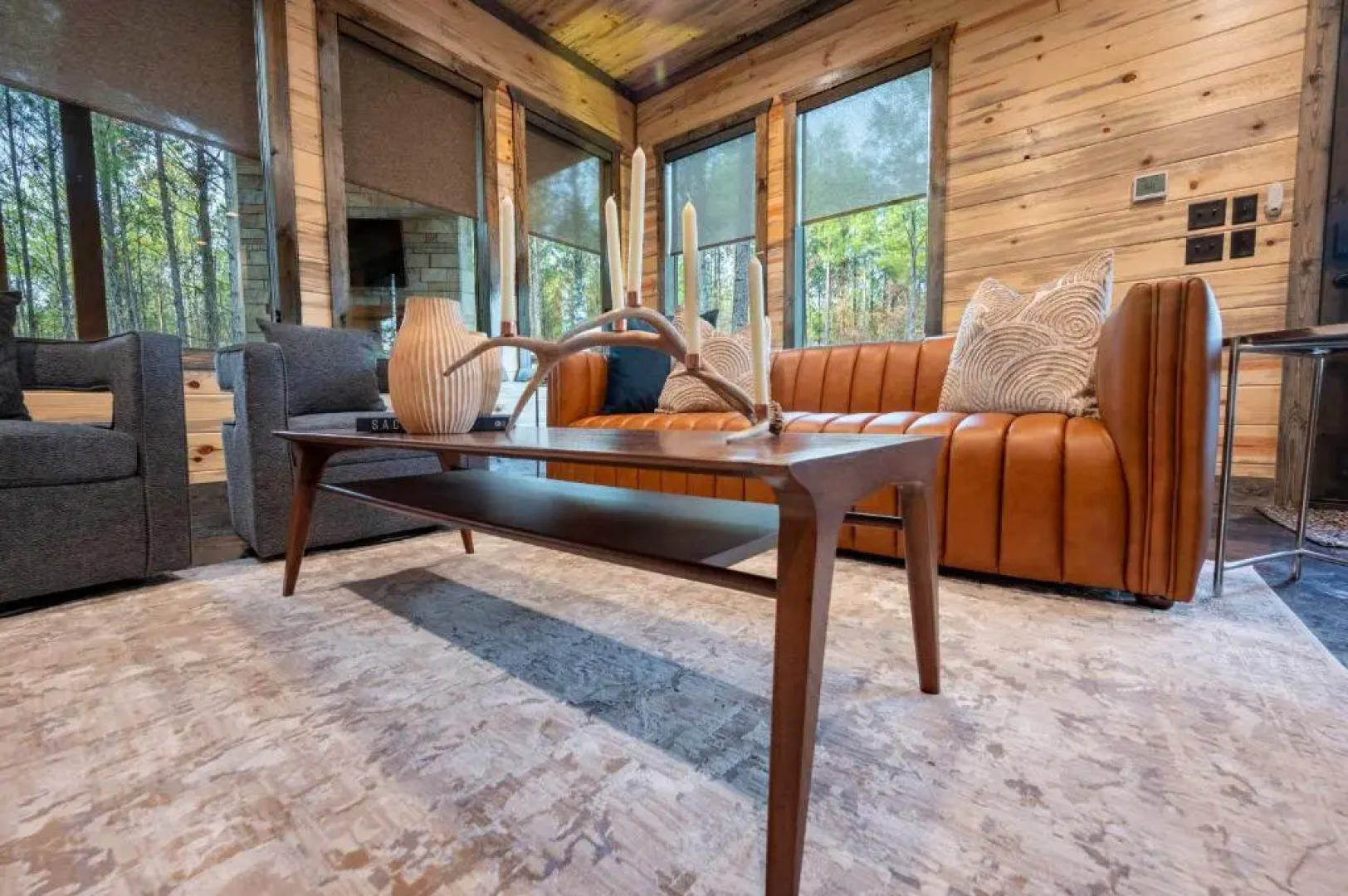 Vacana Unplugged, Sleeps 6, HotTub, FirePit, Pet Friendly