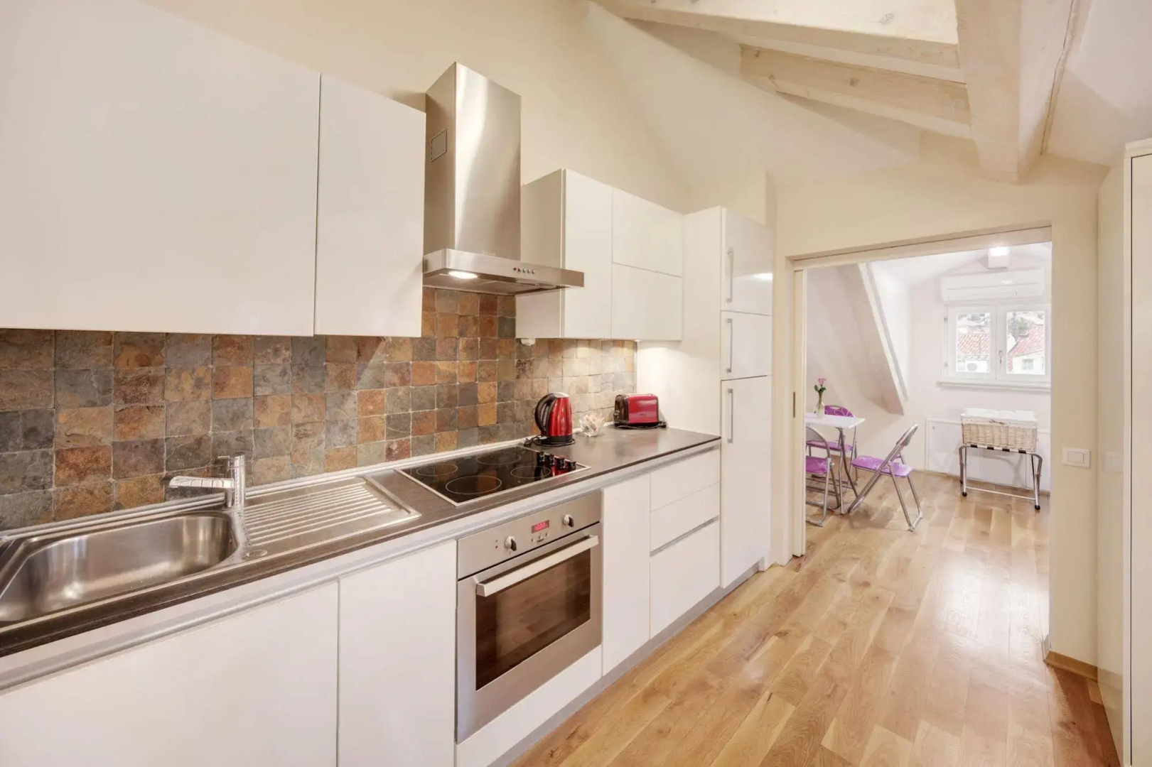 Apartments & Rooms Malo More
