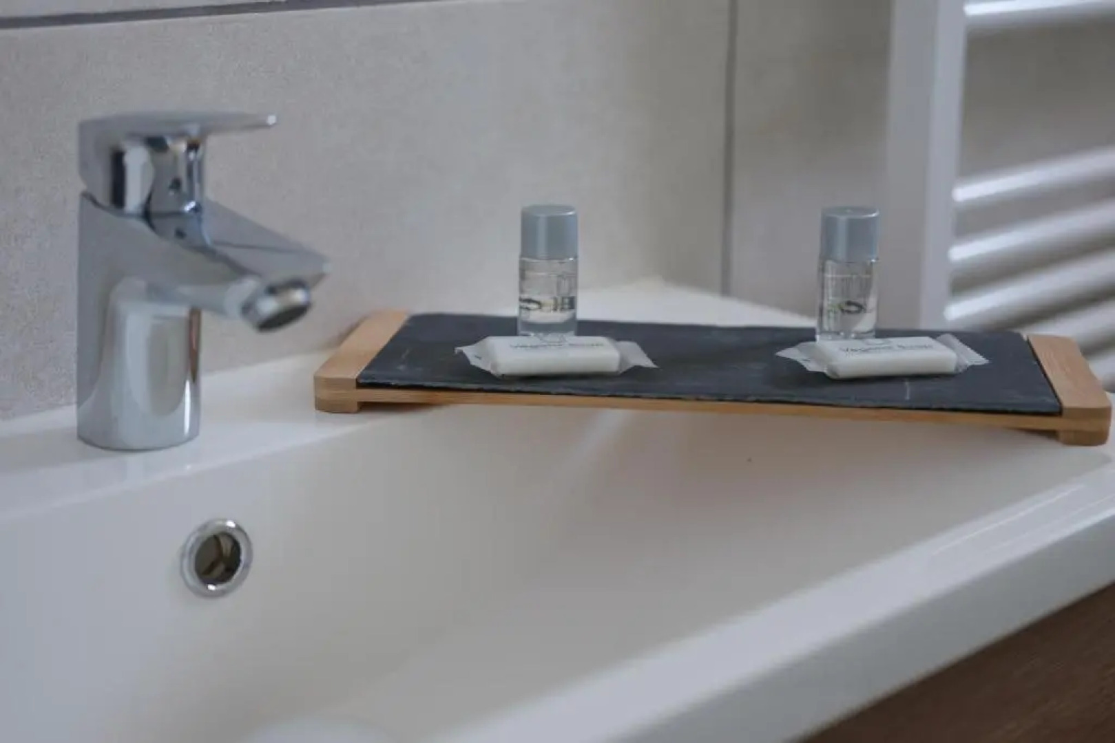 L'Eugène - 10min du RER B Le Bourget, Parking, Wifi