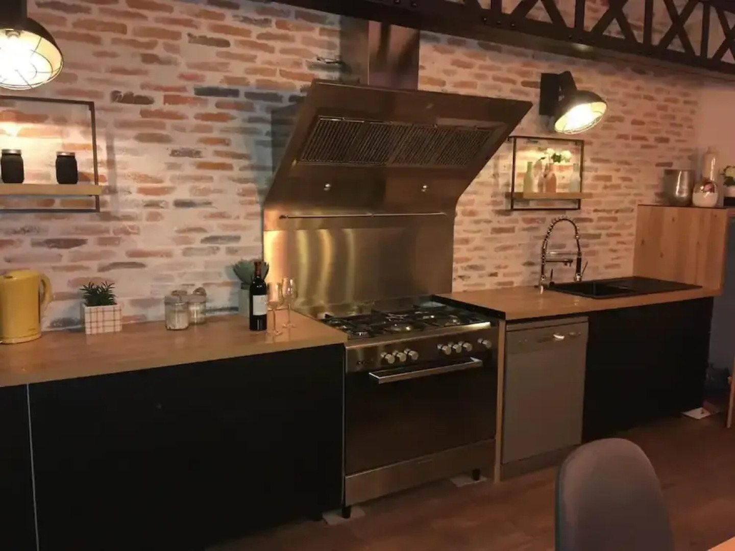 Amazing Villa in Nuaille-d'aunis With Sauna