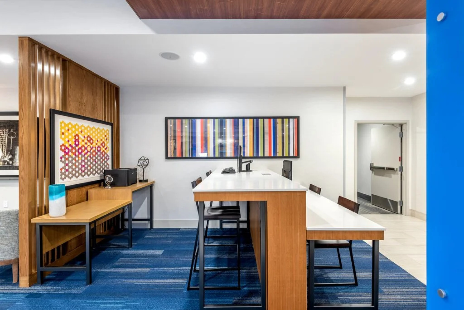 Holiday Inn Express & Suites Santa Ana - Orange County by IHG