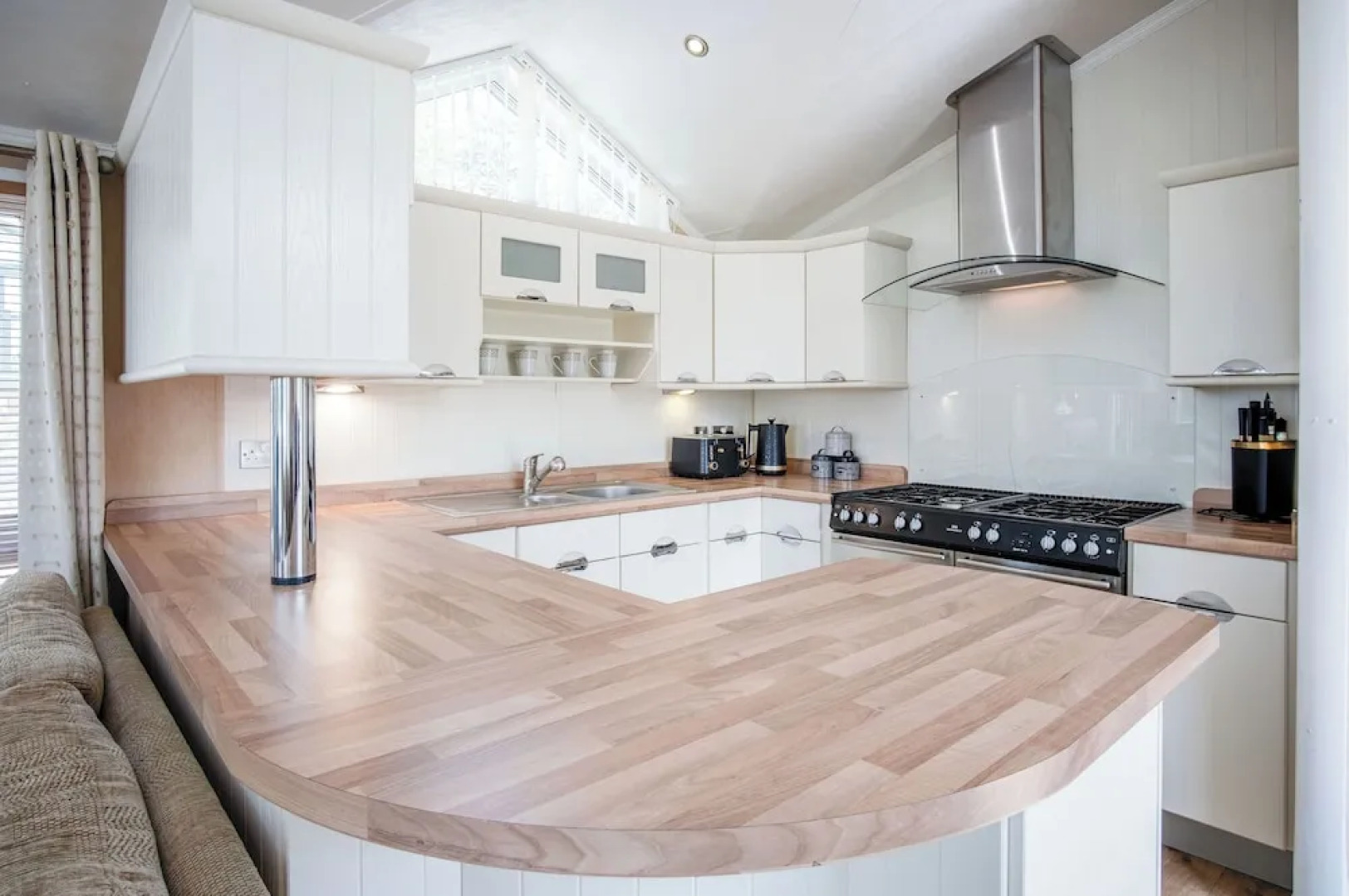 Manor 5 Lodge - 2 Bedroom Lodge - Pendine