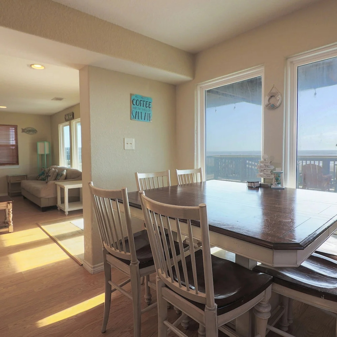 Superb Home With Private Walkover Unobstructed Views