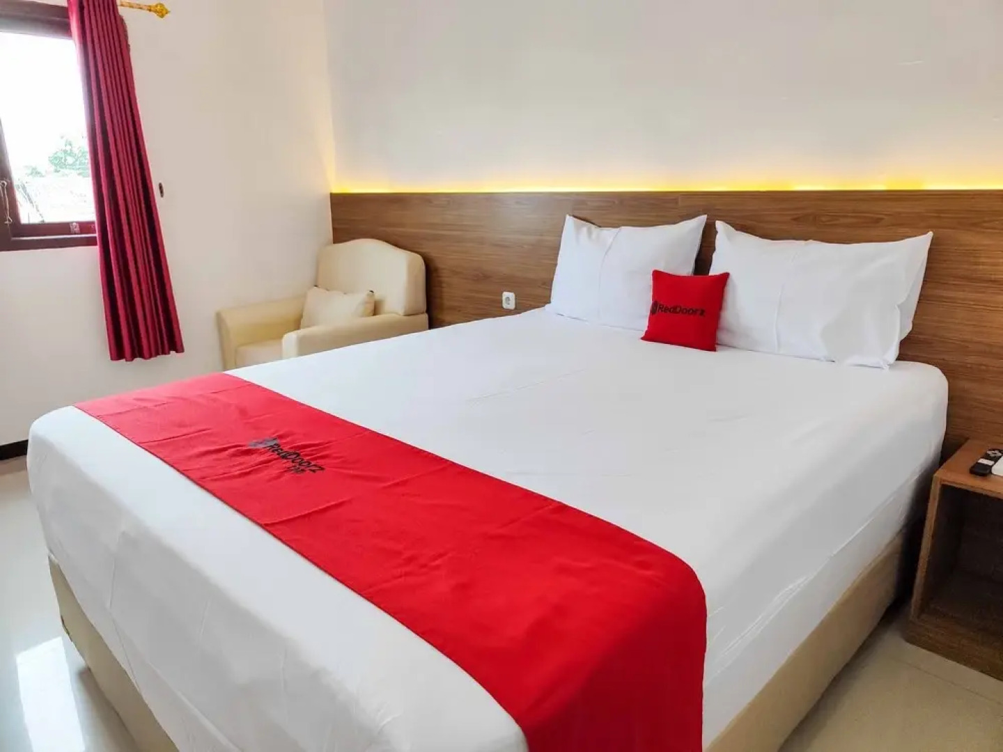 RedDoorz near Prambanan Temple