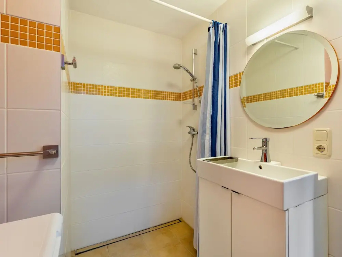 Cozy Holiday Home in Nienhagen near the Forest