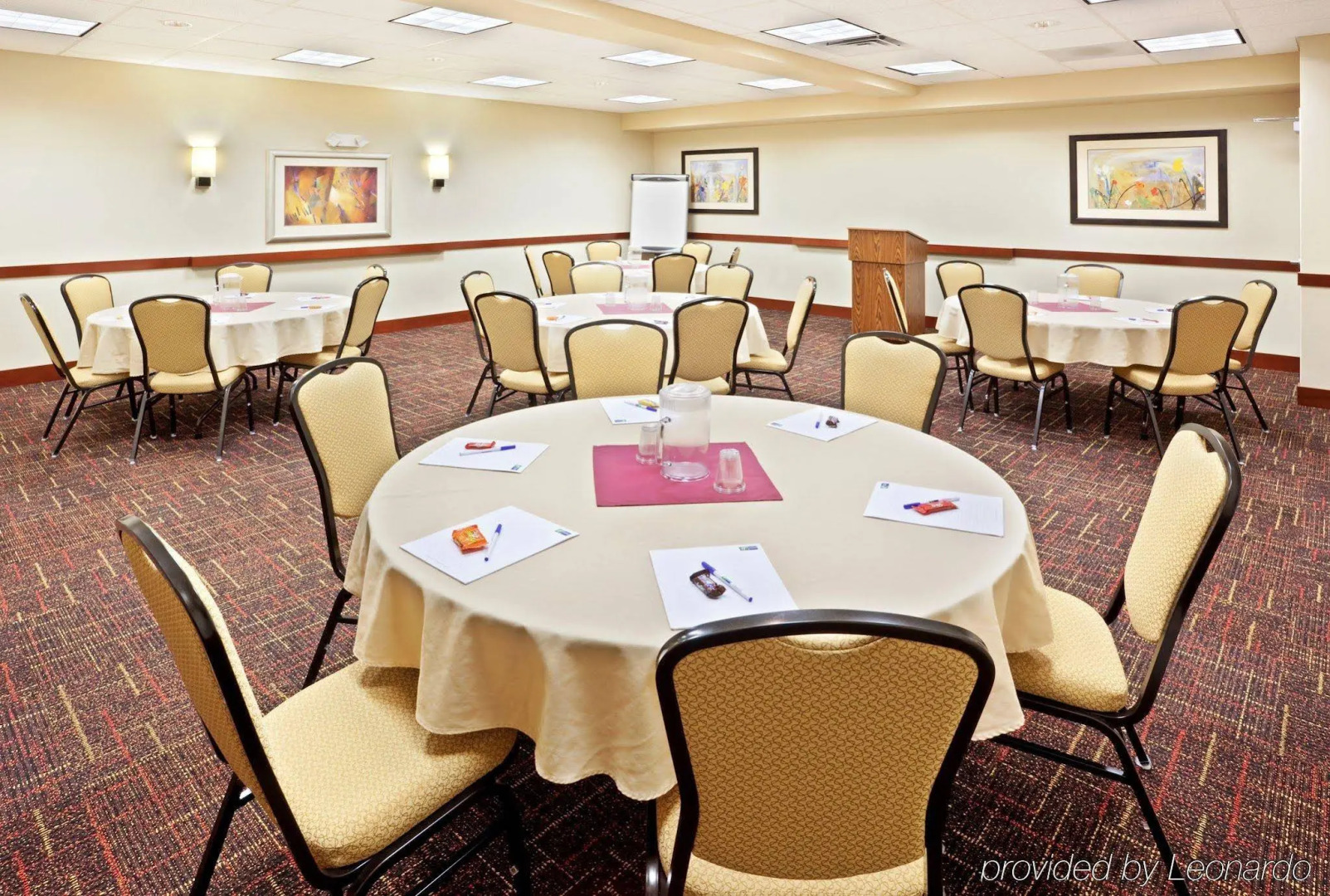 Holiday Inn Express Chehalis-Centralia by IHG