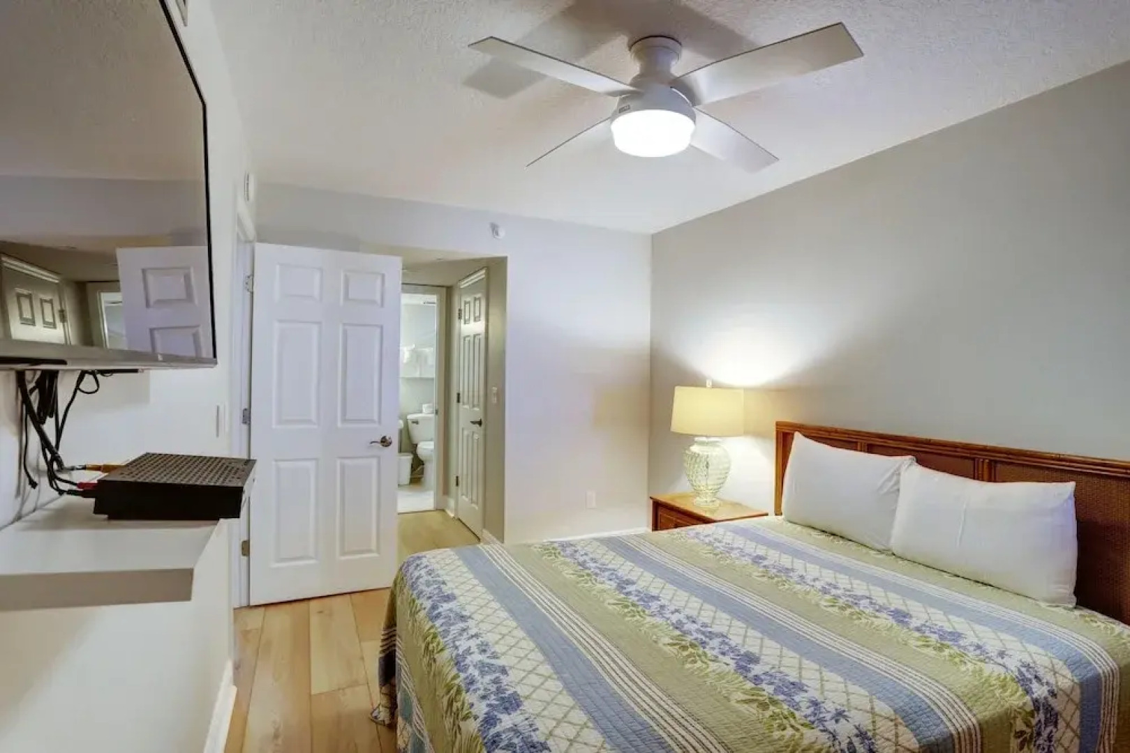 Emerald Isle 502 - Premier