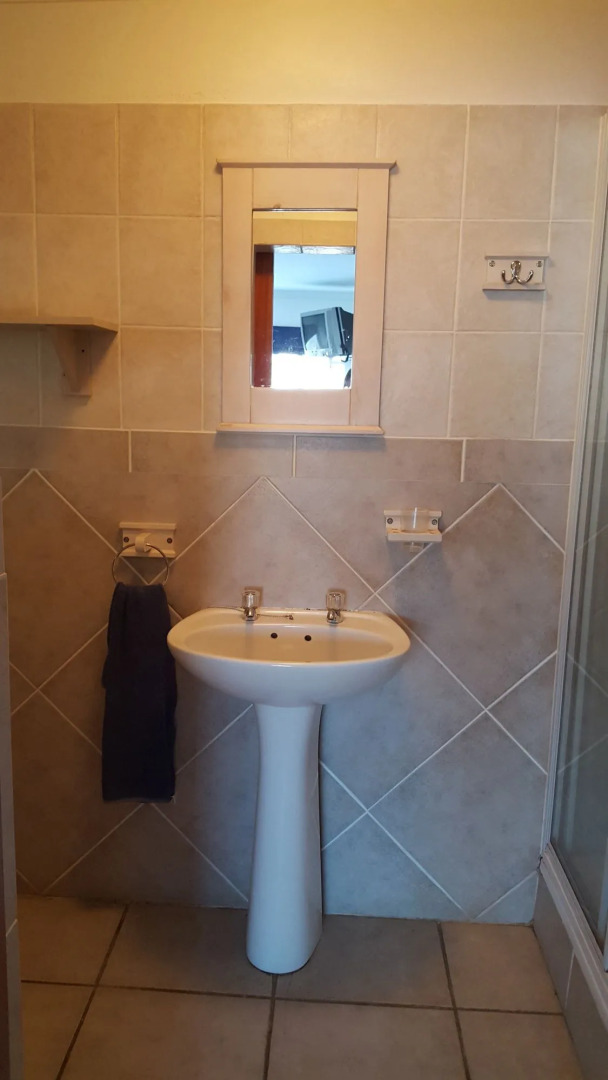 Aquarius Bed And Breakfast