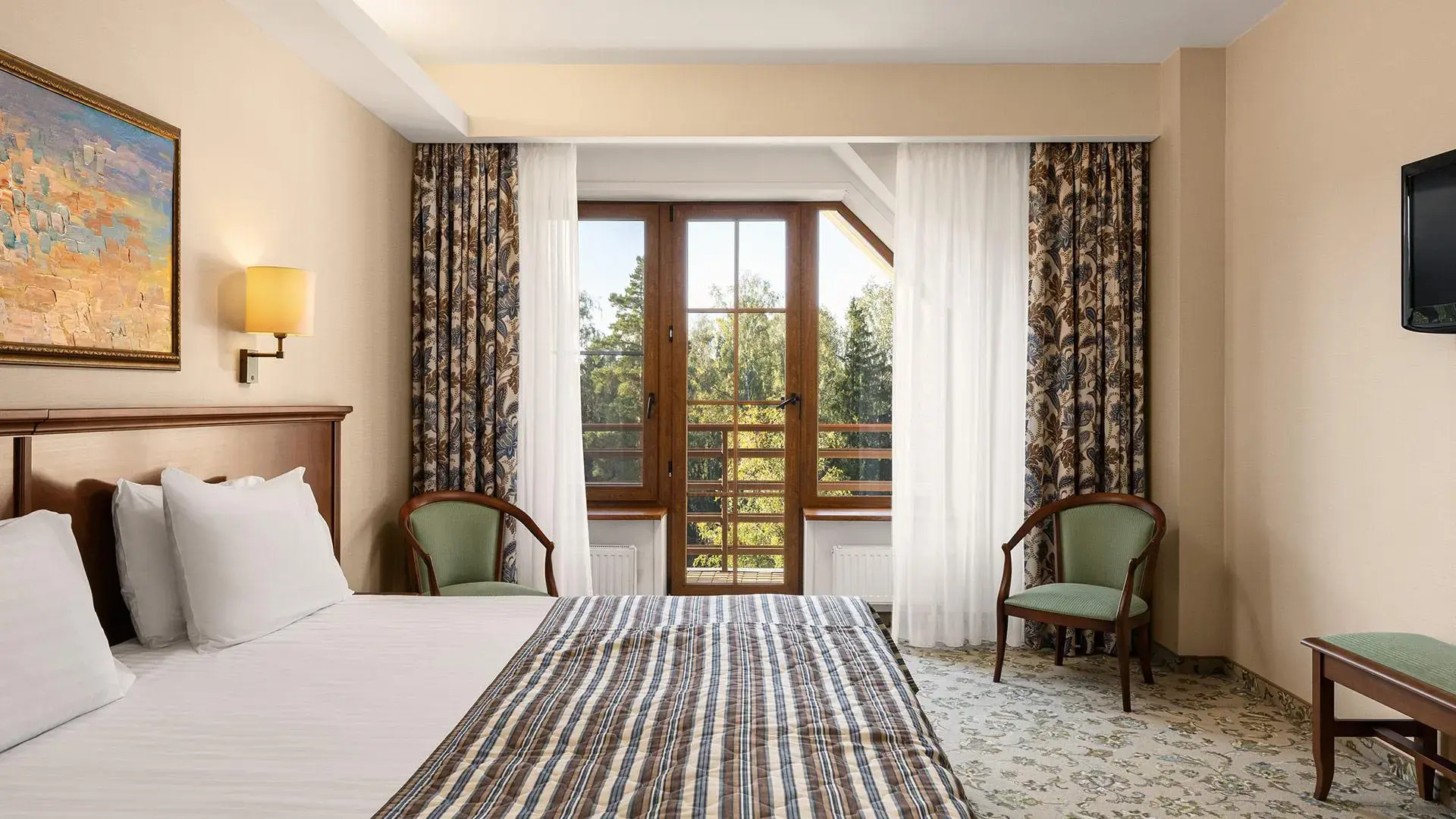 Конгресс-отель «Ареал»