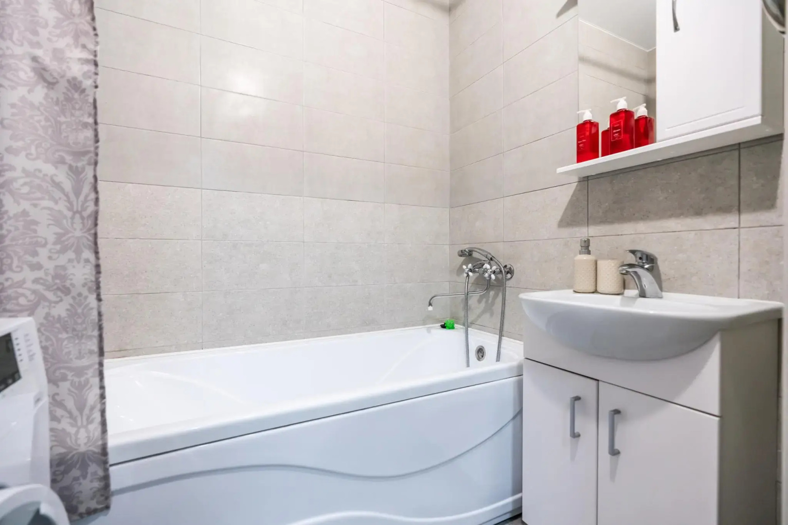 Апартаменты на улице Хохлова 20