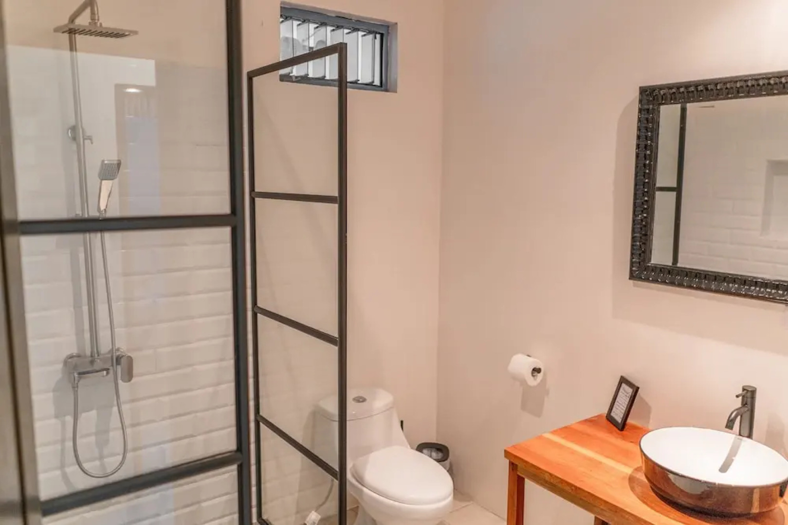 Plaza Royal Apartments