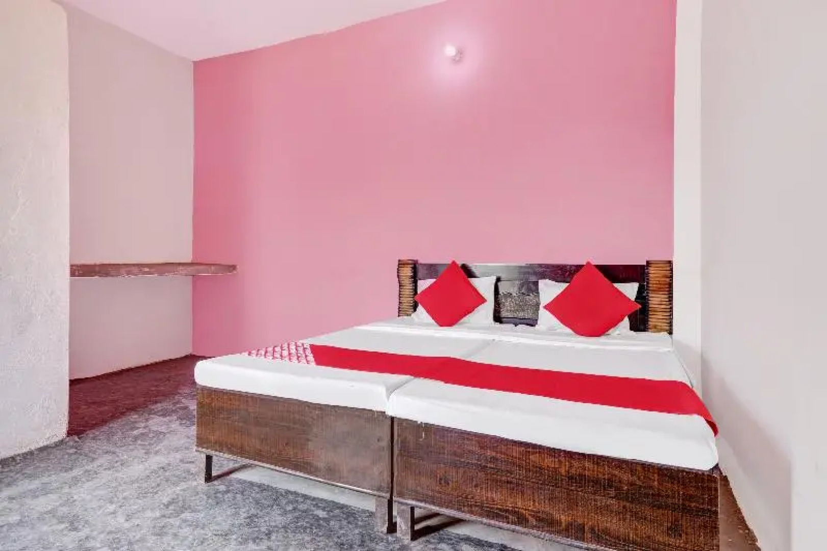 OYO 79466 Vats Tower