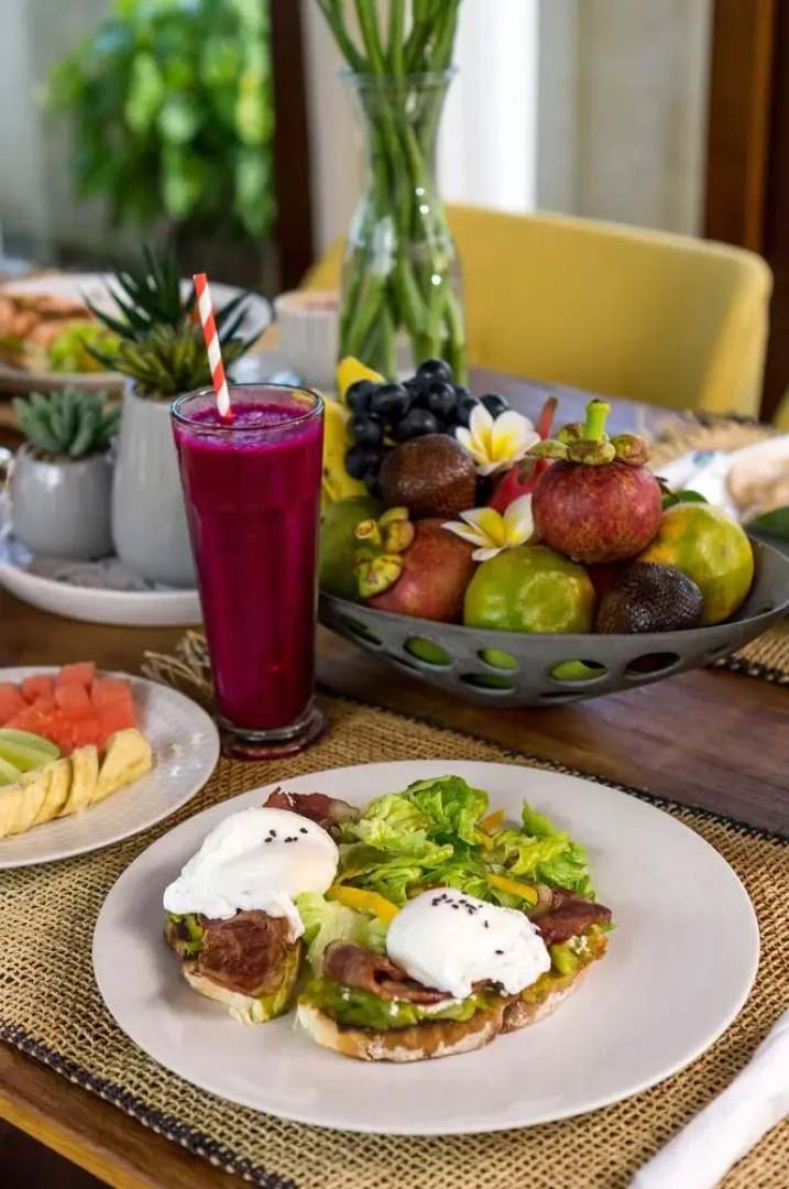 Fascinating Beachfront 2 Br Villa in Seminyak