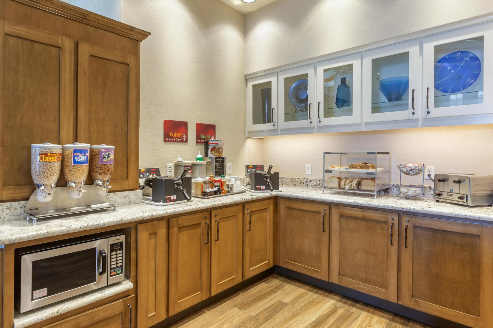 Best Western Plus A Wayfarer's Inn And Suites